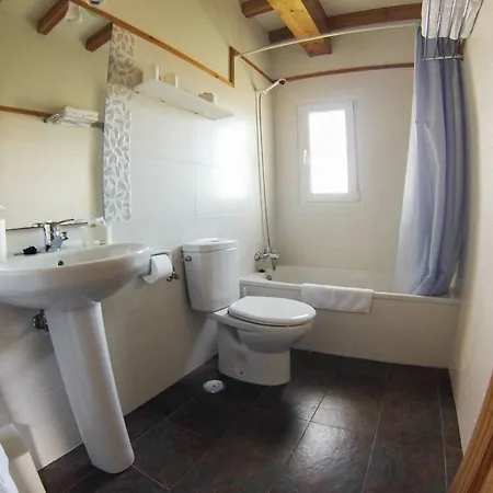 Apartamentos Corona شقة *